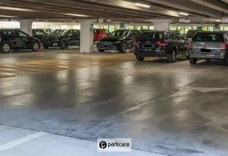 Le Torri Parking foto 1