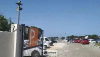 Orange Airport Parking foto 2