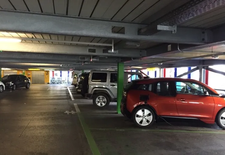 Parcheggio P1 Aeroporto Ginevra